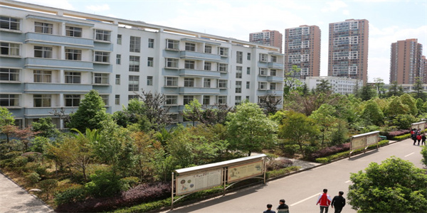 曲靖财经学校2026年中专招生简章 曲靖财经学校2026年中专招生简章